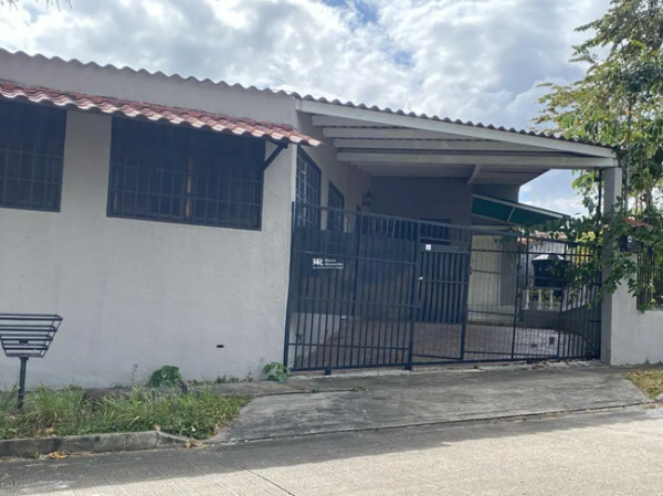 CASA 308.74M2 – ALTOS DE LA PRADERA DE SAN ANTONIO