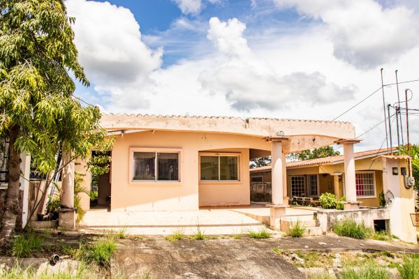 VENTA DE CASA-VILLAS DE SAN FRANCISCO-LA CHORRERA-PRECIO MEJORADO