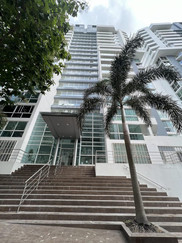 VENTA DE APARTAMENTO EN PH ELMARE – TORRE 6000 -BETANIA