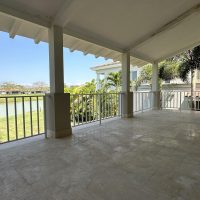 VENTA DE  CASA  EN PH OCEAN LAKE – FRENTE AL LAGO Y VISTAS AL MAR - Imagen 8