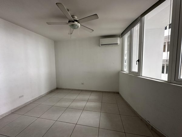 VENTA DE APARTAMENTO EN AVENIDA BALBOA – PH BAY VIEW