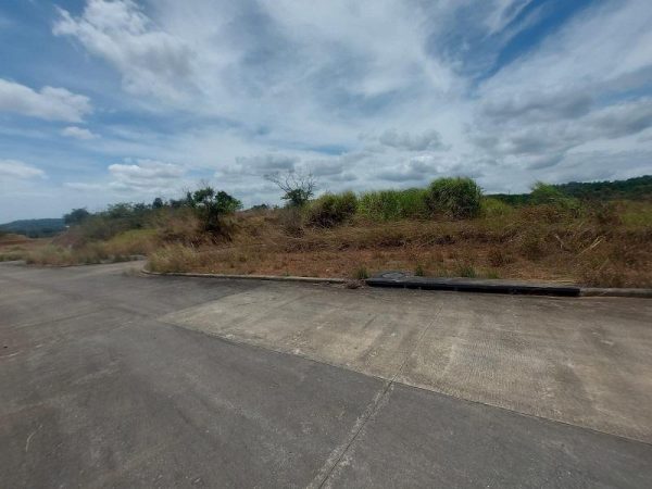 VENTA DE TERRENO EN GREEN VALLEY, PEDREGAL- CON TASA DE INTERÉS 3.99 %
