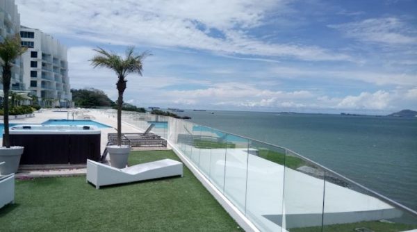 193 M2- APARTAMENTO EN PH NAOS – AMADOR CON TASA DE INTERÉS DE 1.99%