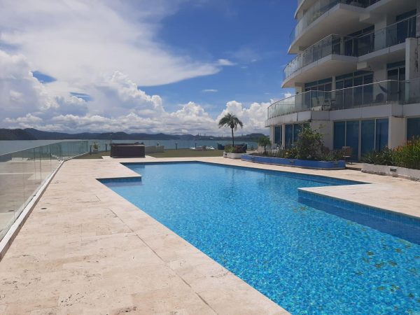 207 m2 -APARTAMENTO EN AMADOR – PH NAOS- VISTAS AL MAR -TASA DE 1.99%
