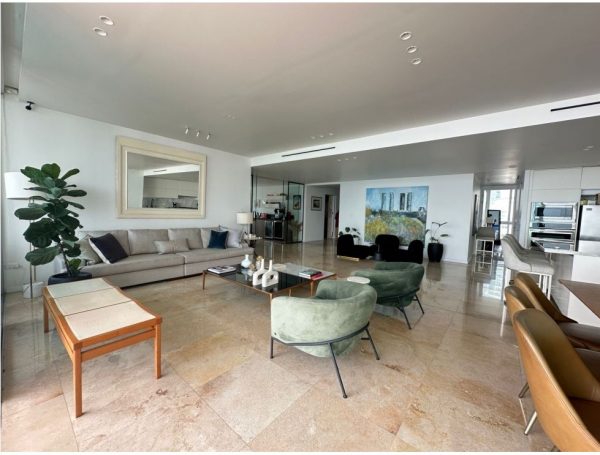 VENTA DE PENTHOUSE CON VISTAS A LA BAHIA – COCO DEL MAR