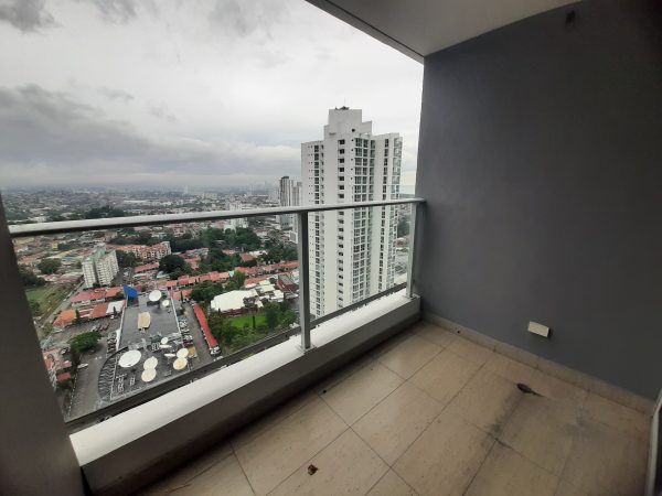 APARTAMENTO EN PH VICTORIA ROYAL 12 DE OCTUBRE