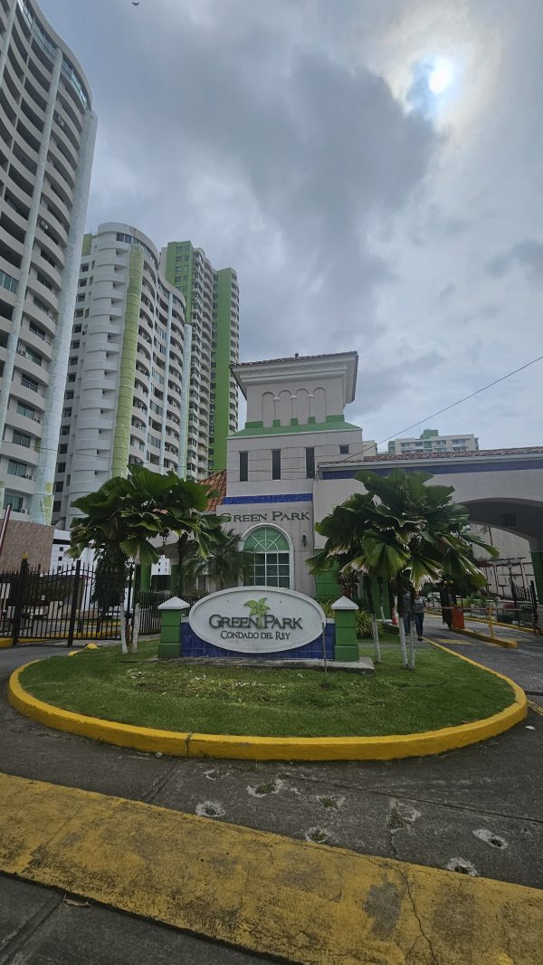 APARTAMENTO EN CONDADO DEL REY PH GREEN PARK