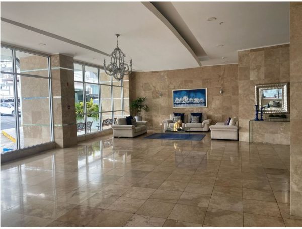 VENTA DE LOFT AMOBLADO CON  BALCON – SAN FRANCISCO