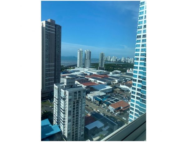 VENTA DE APARTAMENTO EN PH SOL DEL ESTE AMOBLADO O LB